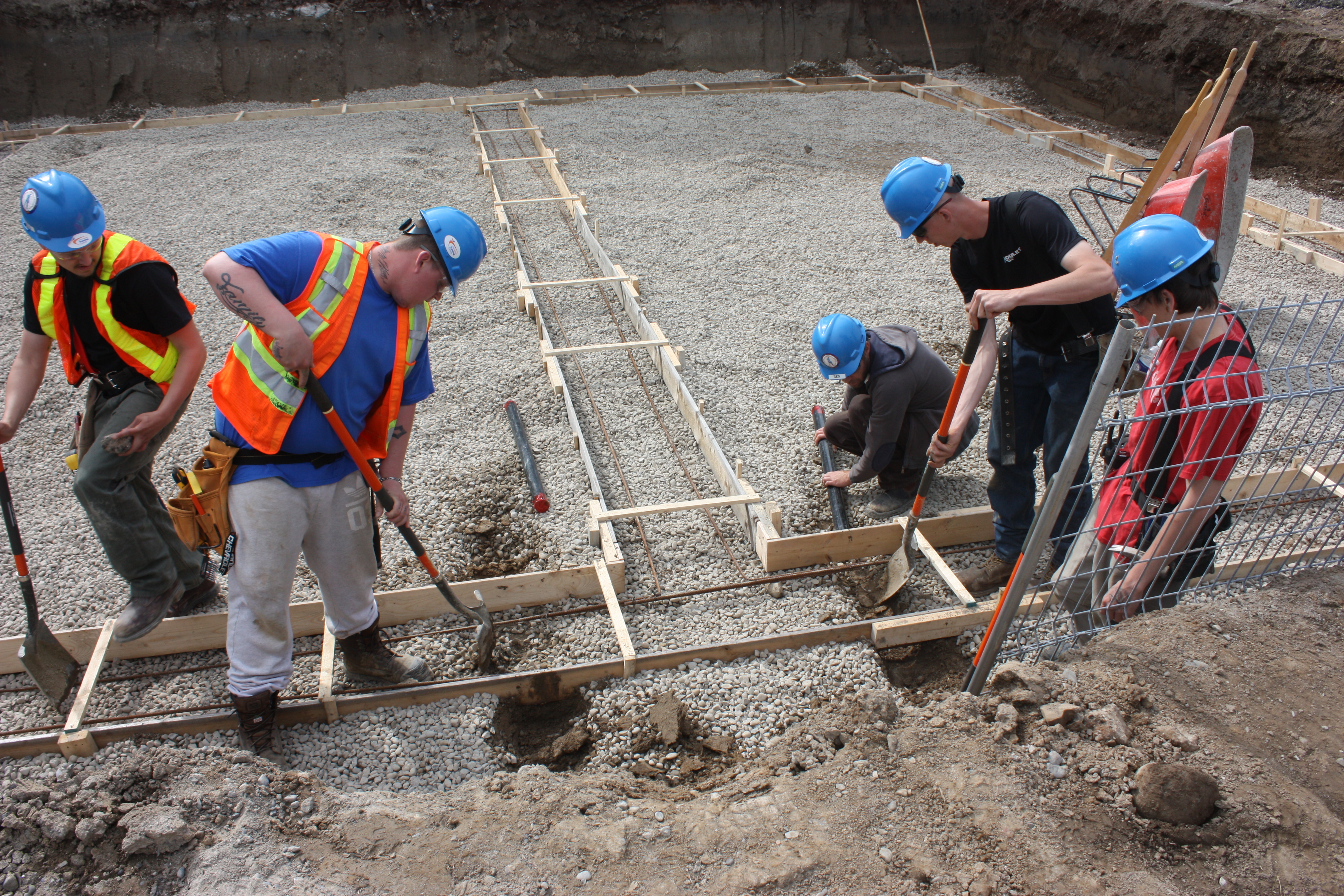 Construction Craft Worker Level 1 Class Partners With Habitat For 