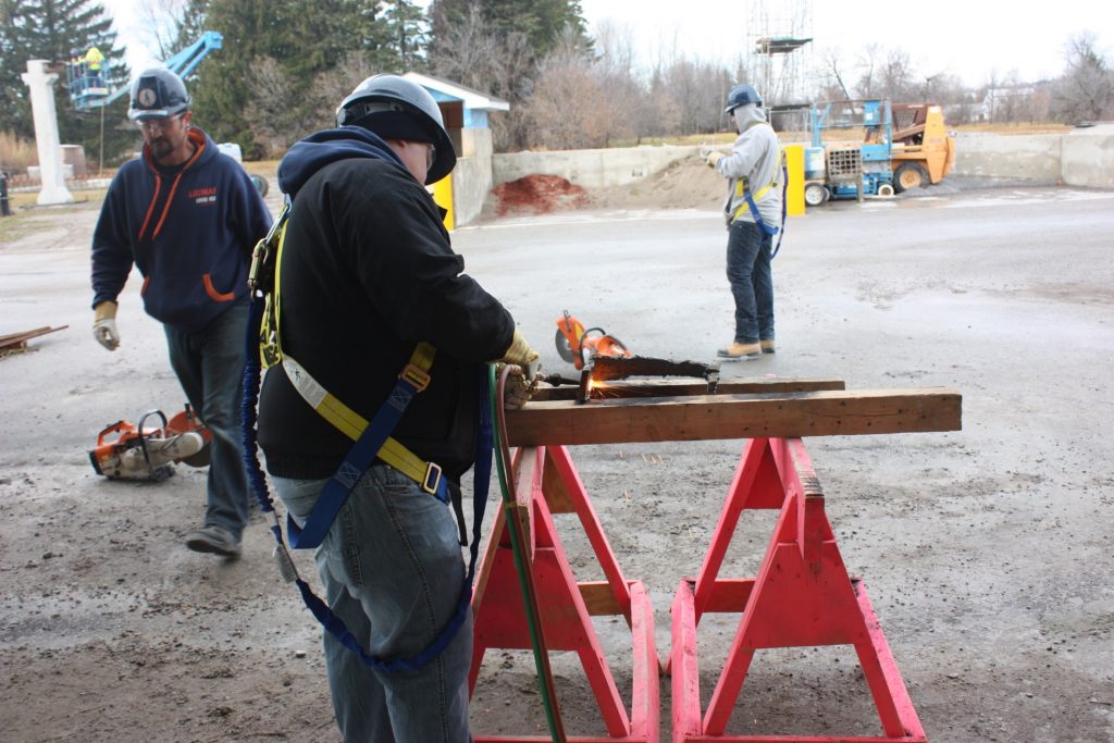 Demolition Worker Training - LiUNA Local 183 Training Centre